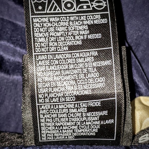 Notre-Dame Fighting Irish Football Pull-Over - Picture 12 of 13